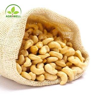 Organic Cashew Nuts Organic Cashew Nuts